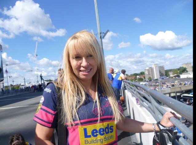 Scouser living in Leeds huge Leeds Rhinos fan