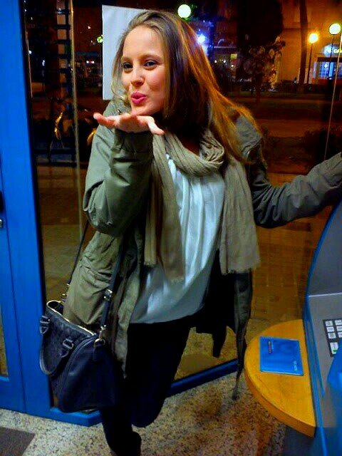 viik21's profile picture. Fuíste, eres y siempre serás mi más bonita casualidad