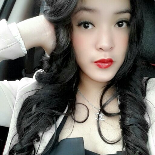 Whatever u think abaout me ƪ(ƪ'⌣') ('⌣'ʃ)ʃ