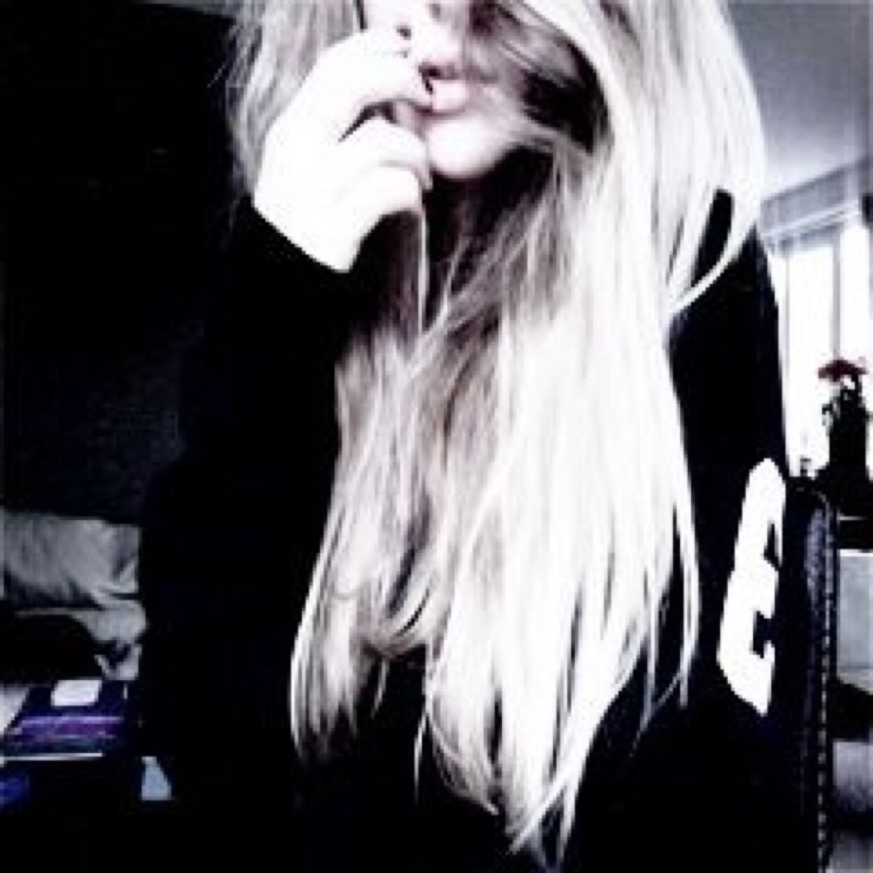 « Je peux faire crier ta copine plus fort que tu ne le feras jamais rien qu'en appuyant sur follow » Harry Styles