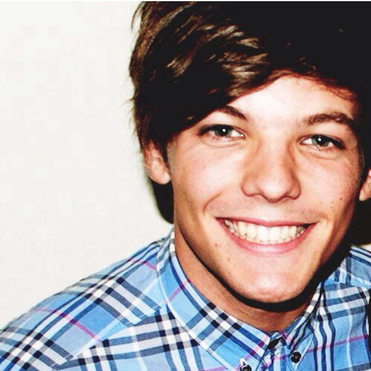 larrysxnshines's profile picture. I hope you'all get your follow soon babes and remeber you're beautiful I love you - @hxrrymoon :)