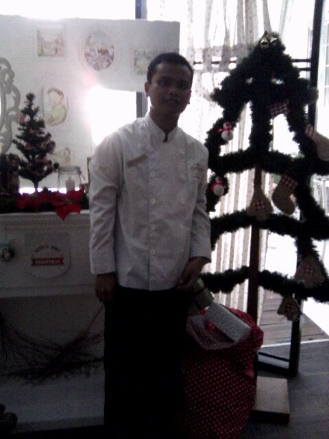 afrizalindon18's profile picture. Kerja apa aja yg penting halal