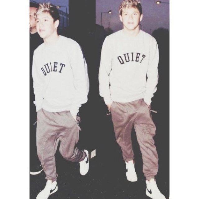 @NIALLWEYHEY