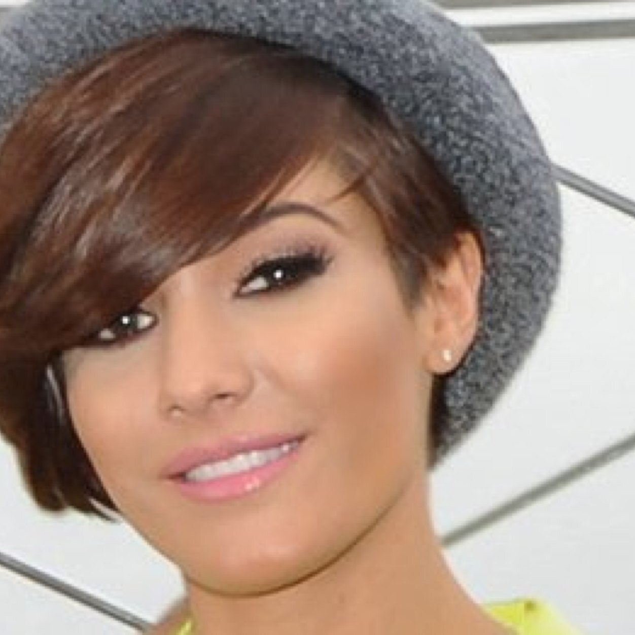 ✨Hi i'm Frankie from The Saturdays!✨