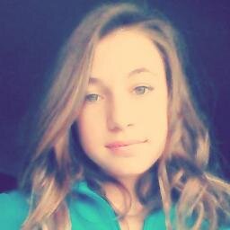 Hello x I'm  Maria from Greece:)) Fan of 1D♥ Always follow back♥~