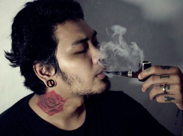 edharahadian's profile picture. Guitarist,Tattoo. @SyifaRahadian Husband. @khanzairaaya,  Pluralisme,liberalisme adl salah satu inti dr islam.namun untuk yg paham.. Bkn yg pikirannya cupet!