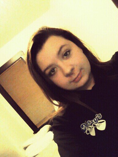 chelley123love's profile picture. I smoke and shit, and go to school and shit, lets just say i do alotta shit! :)