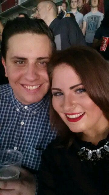 azzredmanc's profile picture. 