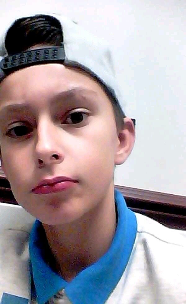 FOLLOW ME PLZ