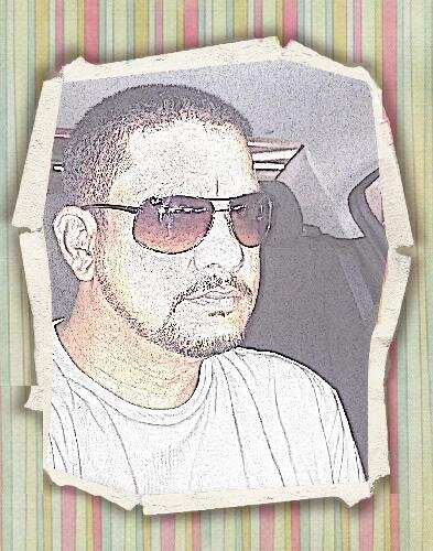 Geek, street photographer, bookworm, rock junkie