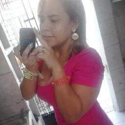 Sou uma princesa moderna: Troquei a coroa, por 1 litro de VODKA e mandei o príncipe pro inferno