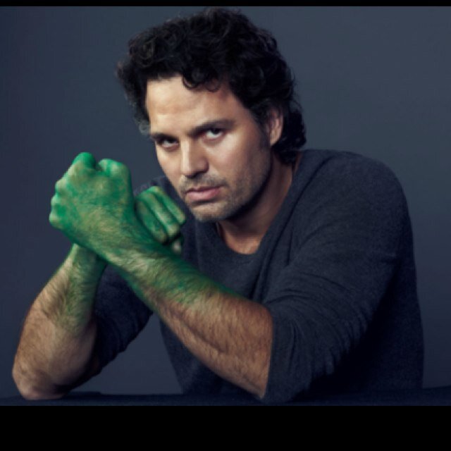 Hello im Bruce..AND IM HULK..yea thats the big green guy please dont make him angry. Not new to RP #MarvelComics #RP #Single my son @Terry_Hulk