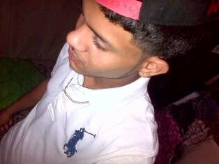 #Teamfollowback. Add me on facebook..Ameer Seecharan. Tanxx