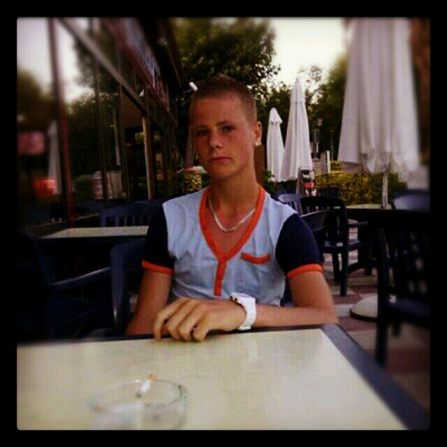 Yourrii_'s profile picture. 