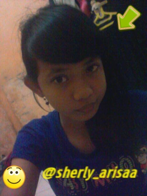 ♫ birthday:15 des 00♥ ask.fm:sherly_smrf☆slalu jd terbaikFb:sherlymushi@yahoo.com♥gmail:sherlyarisaa@gmail.com