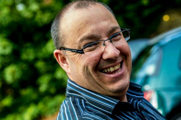 richard36435136's profile picture. 