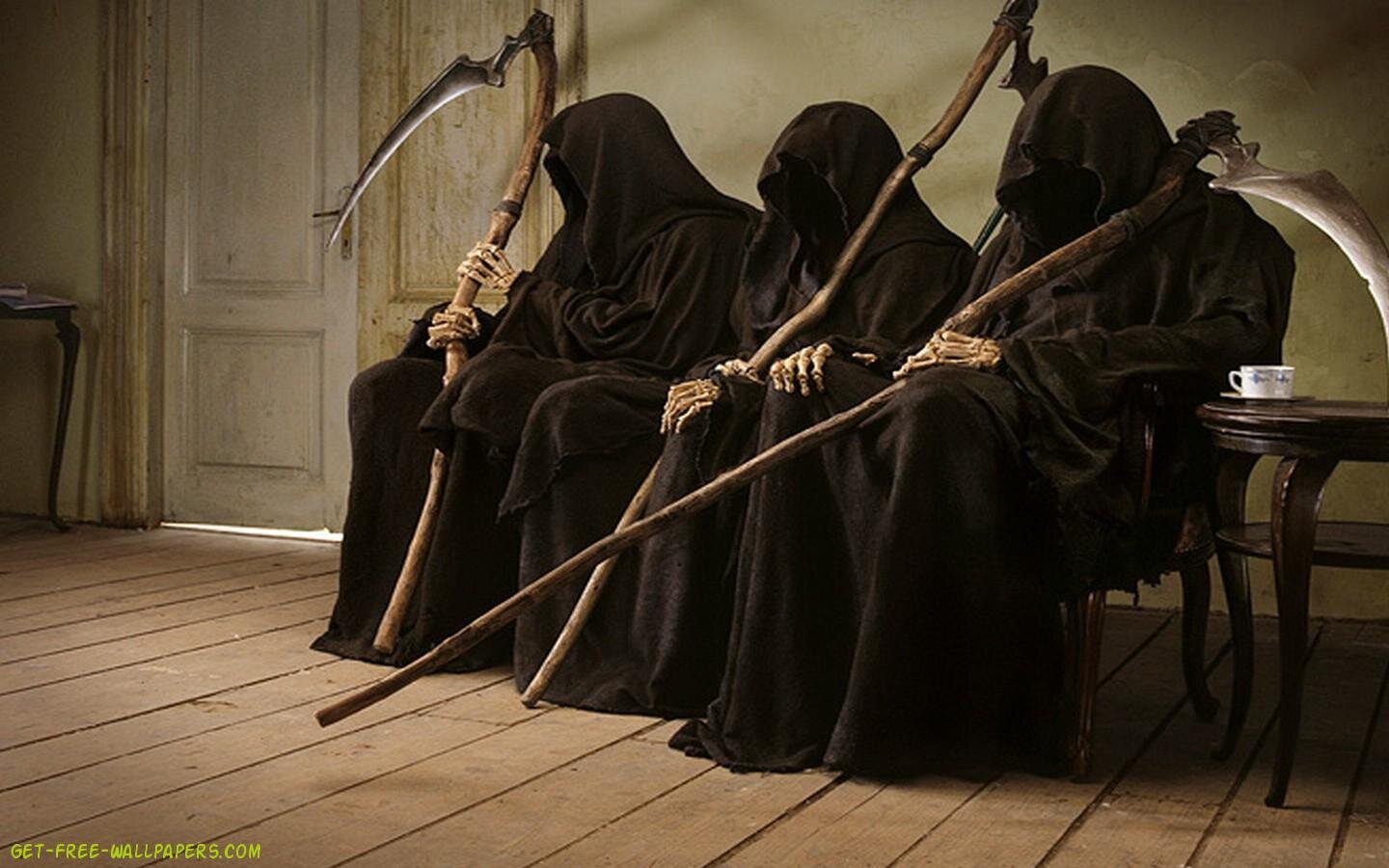 Member of the oh so excellent Grim77 team, and yes we have a Grim Cave. Much jelly.