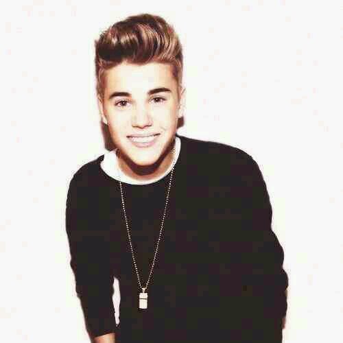 I JUST GAVE YOU A FREE FOLLOW.. NOW GO FOLLOW @JayDBiebs_ AND MENTION FOR A FOLLOW BACK.