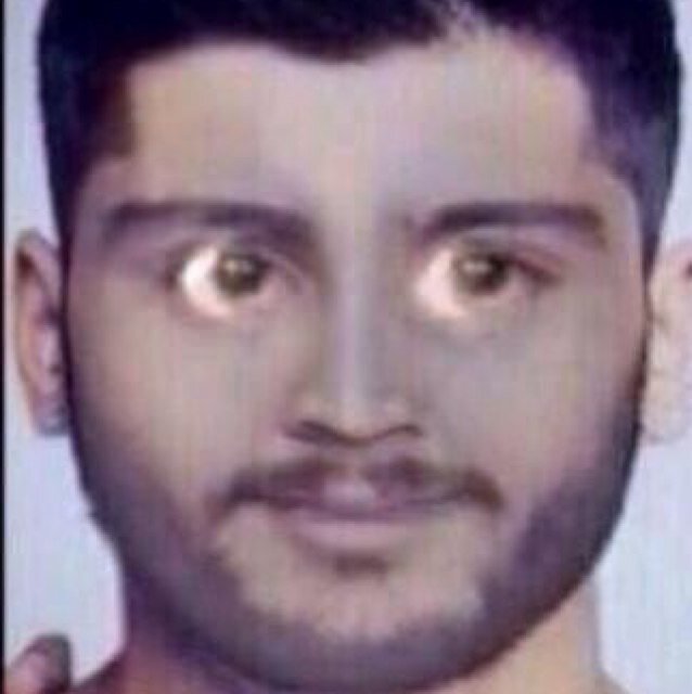 i gave you a free follow so pLZ follow @upsetmalik, she follows back