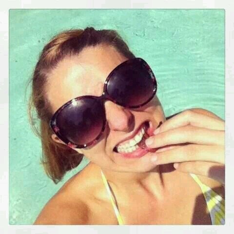 BaconSelfies's profile picture. I take pictures of myself eating bacon - you should too!