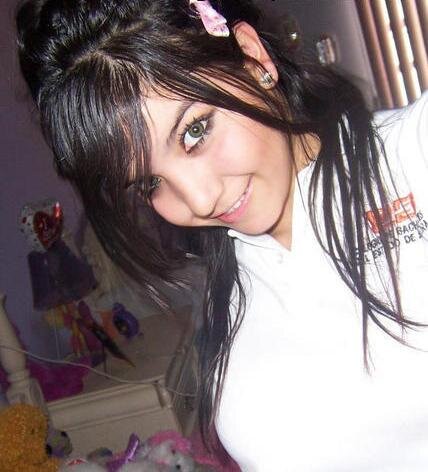 pilygonzalezgon's profile picture. ME GUSTA EL CINE Y LA MUSICA, AMO TULUM SOBRE TODO SUS PLAYAS....!!!