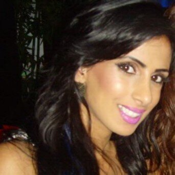 sophiamakeup's profile picture. Make up artist trained in fashion, editorial, bridal. For bookings get in touch!