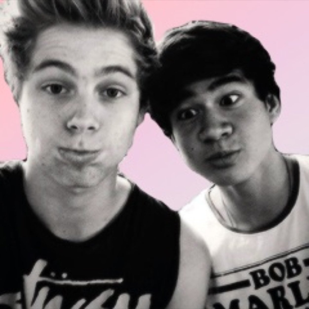 soo where can i get a Luke Hemmings? sunshine/4 + band account