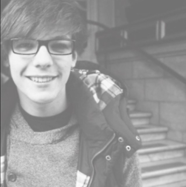 Harrys_Style13's profile picture. Please follow @mytommo1D because she gave you this free follow !! ily