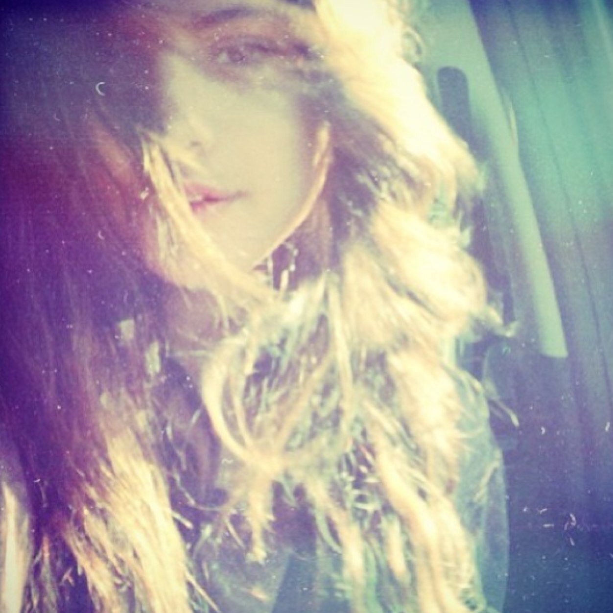 ❀❀❀❀❀❀❀❀❀sєʟєɴɑтoʀ❀❀❀❀❀❀❀
Follow me...follow me on insta at @21oreosel!!!