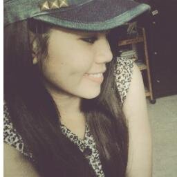 Ndhienaa's profile picture. My life isn't perfect, but I'm thankful for everything I have.   \(^o^)/