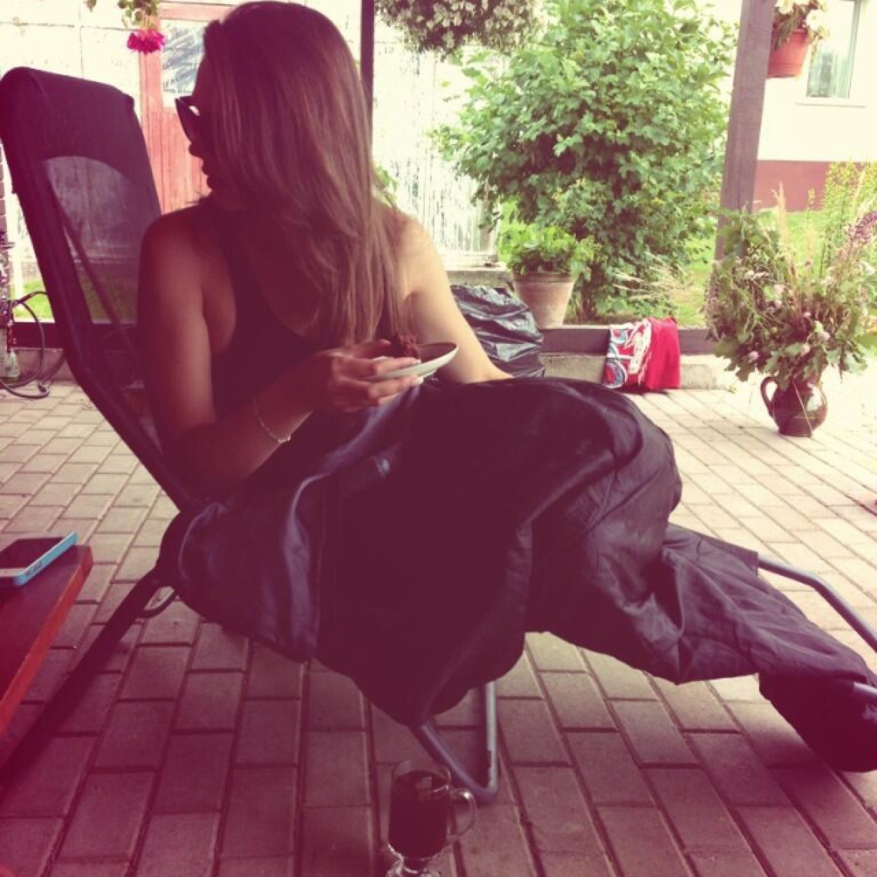 simanee's profile picture. 