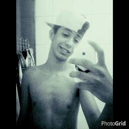 vem que hoje tem me bem ♥ ! bina no coração porque sim ythfrjidkoe♥♥