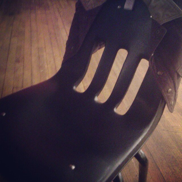 FartChairDotcom's profile picture. Pictures of chairs people have farted in.
Home chair: Providence, RI