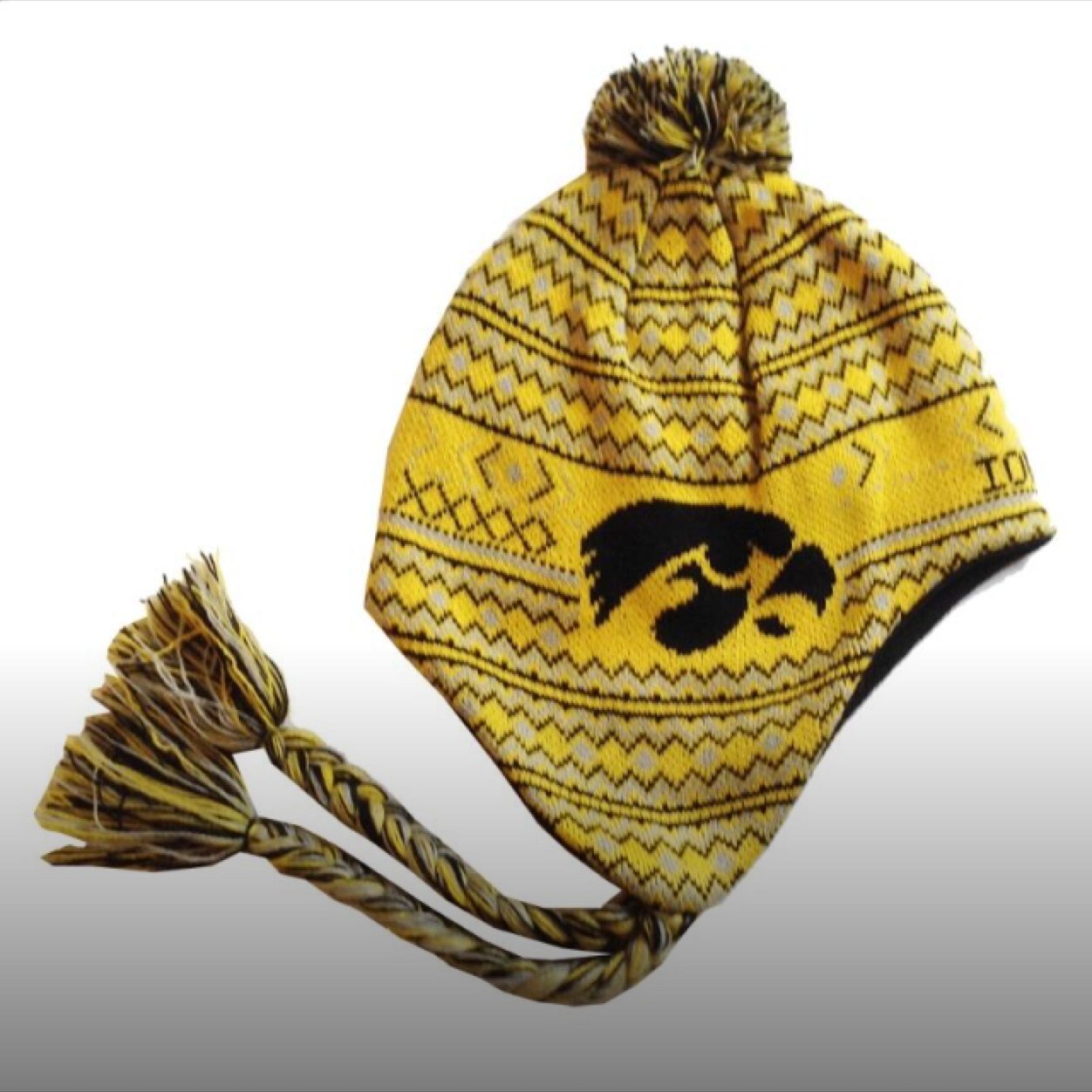 HonourIowa's profile picture. Official Iowa Hawkeyes gear by @honour_society. media@thehonoursociety.com