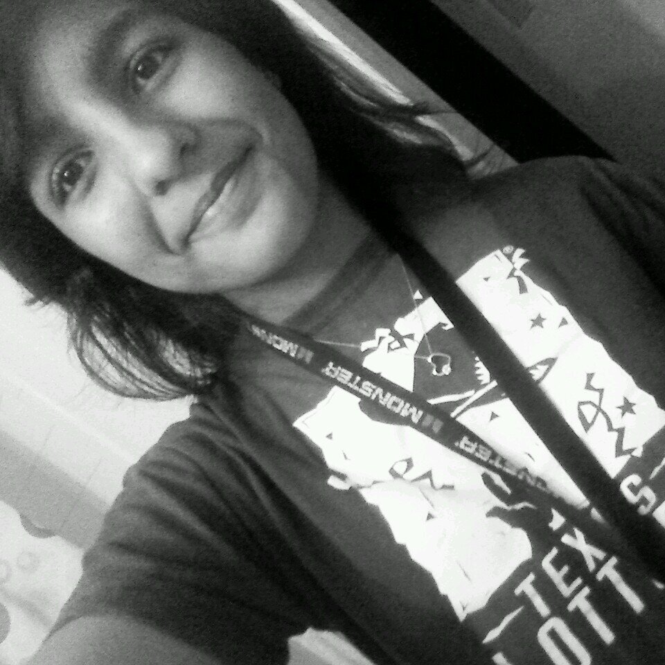 I love Fifth Harmony  The Beatles  Ariana Grande  Demi Lovato  IISuperwomanII 