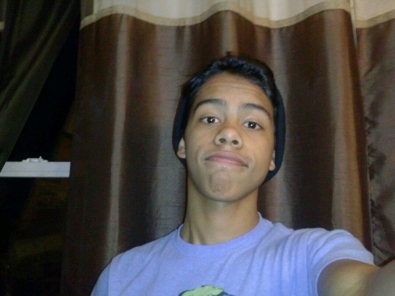 LouisSantiago_'s profile picture. 