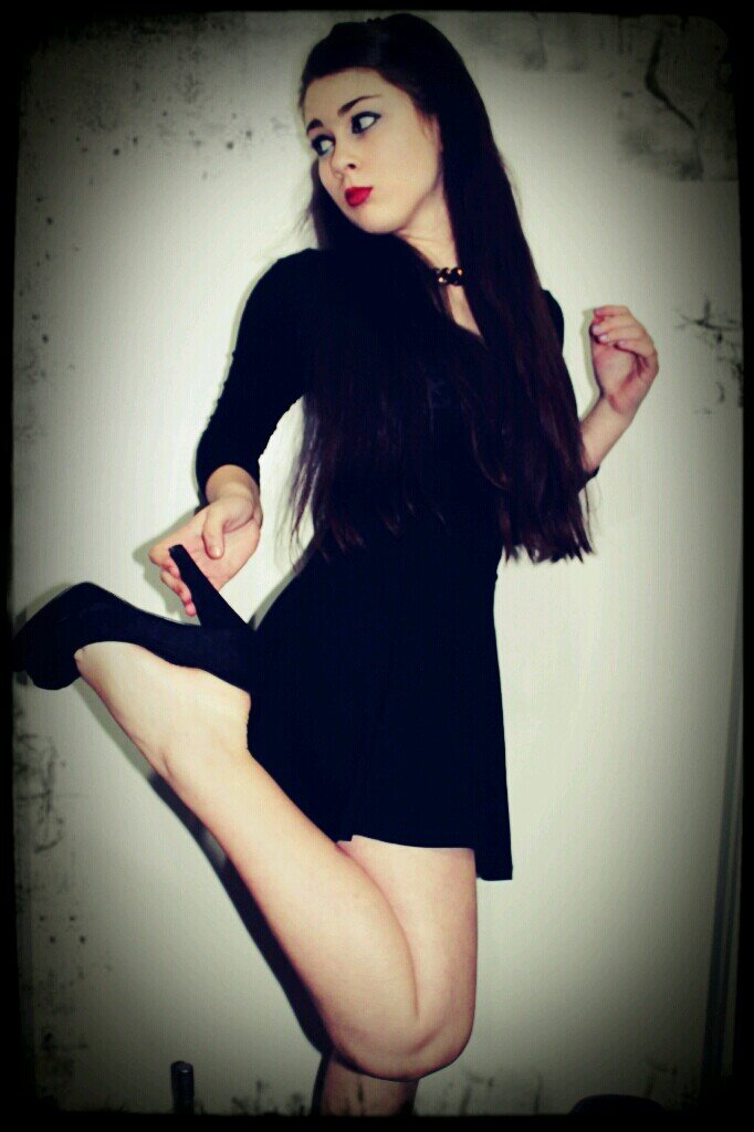 《《por ti, por mi, porq el mundo es nuestro》》