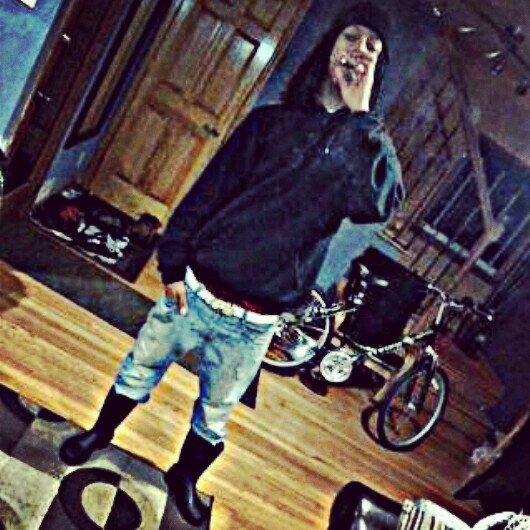 Im just Trynna Get Rich...Then Im Trynna Get Richer.
......
#TEAMDEADPRESIDENTS!!!
#TEAMTAKEYOGIRL