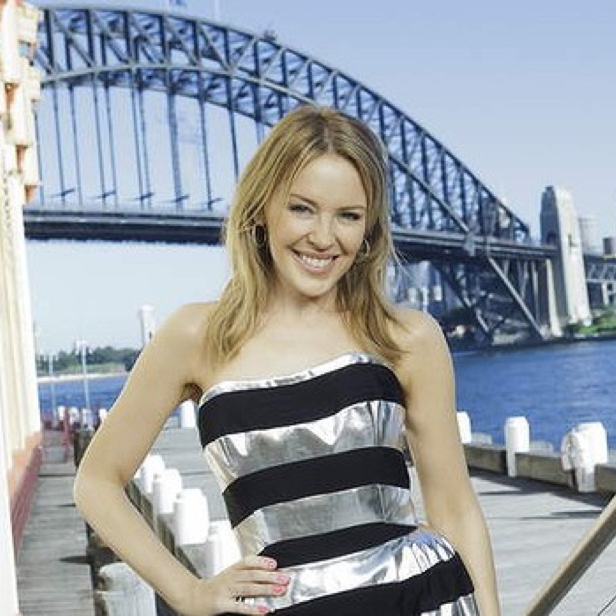 KYLlEMlNOGUE's profile picture. Kylie fan going crazy.