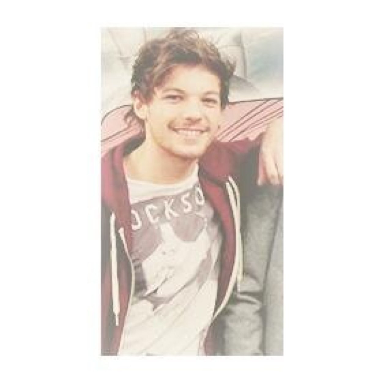 @tomlinlaughter :) ♡