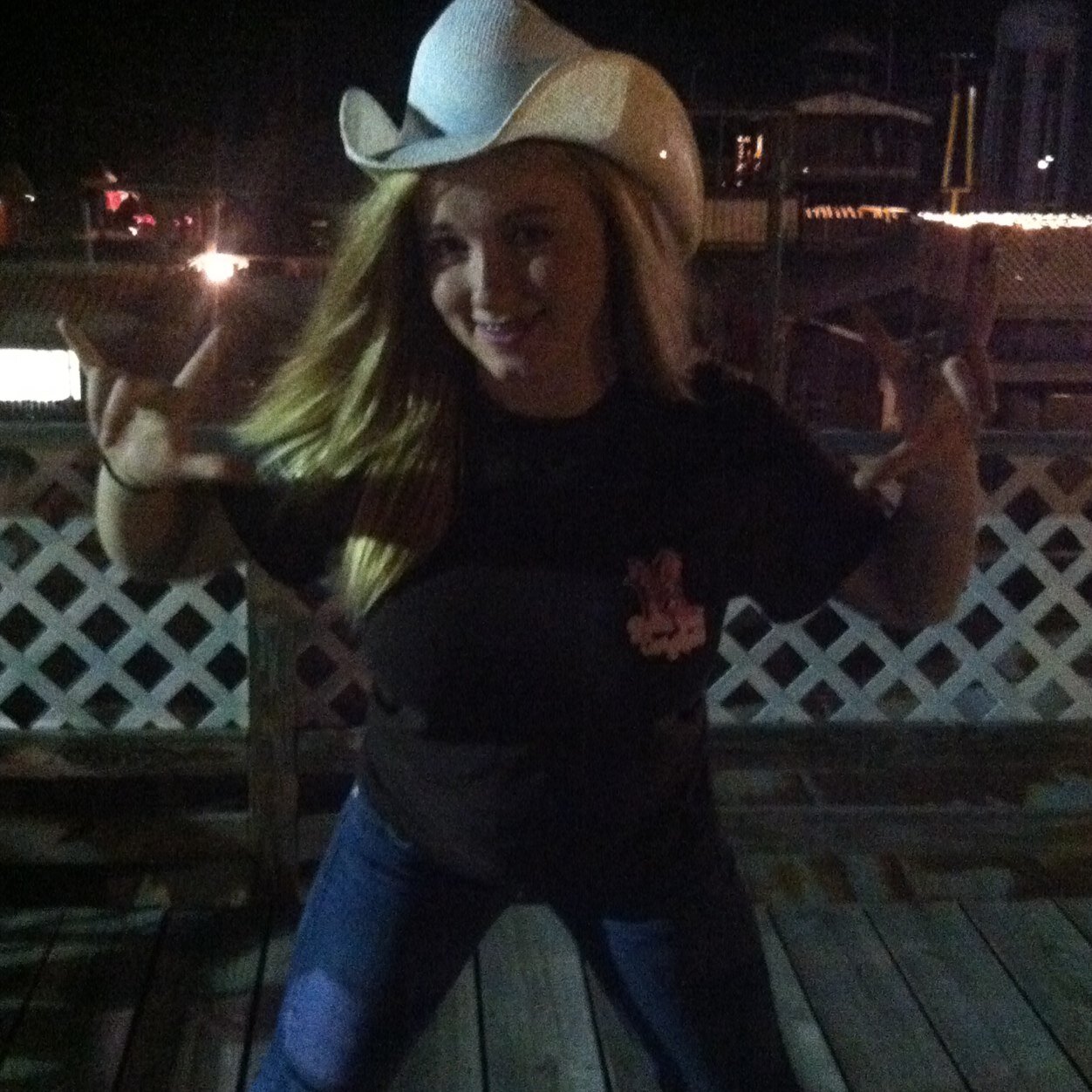 I love to hunt and cheer and ride my fourwheeler!! I'm a Daddy's and Paco's girl and i always will be!!