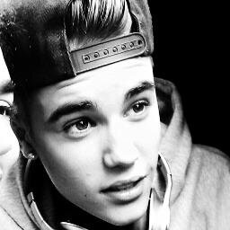 Boyliebervatics's profile picture. viajando ... mas to voltando hj :)