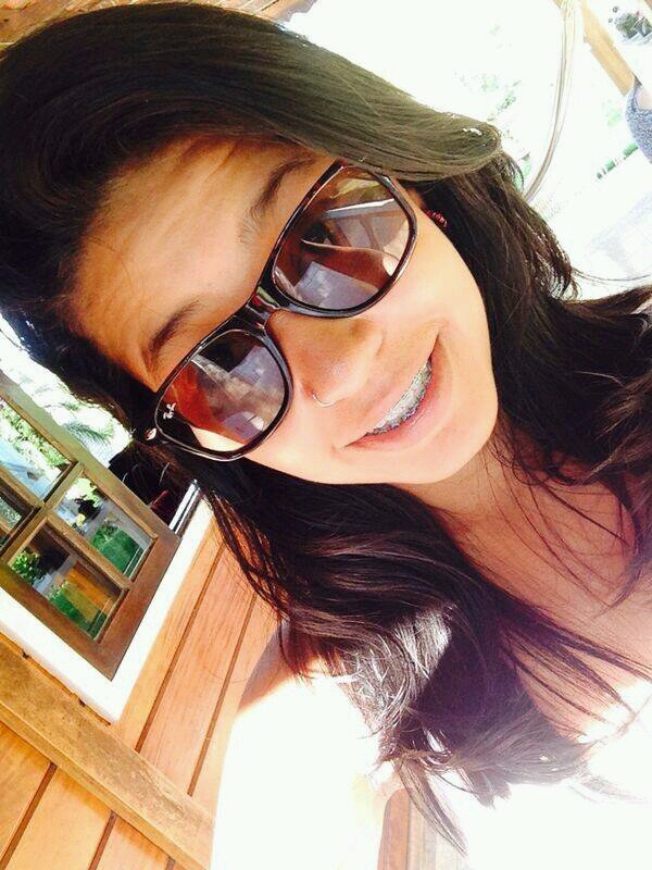 Eu pareço legal ... Eu sou legal ... Quer saber ? Me ameem ehuehu ;33