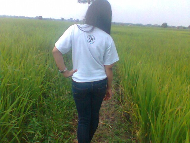 Dwi543's profile picture. 17 april 1998 :') | pin : 2802BE27