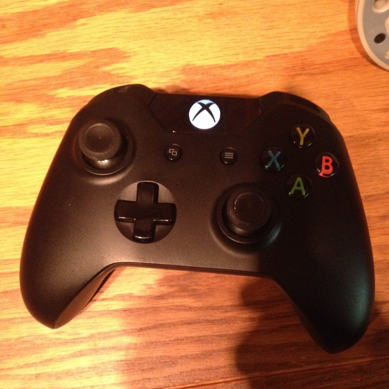 Amateur Call of Duty Player on the Xbox One. Watch my stream at