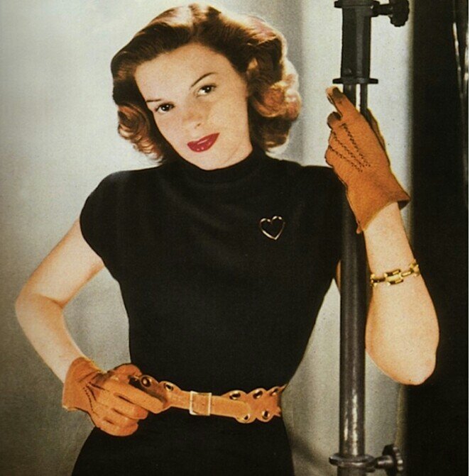 Tweeting for the wonderful Frances Ethel Gumm also known as Judy Garland to keep her fanbase alive.