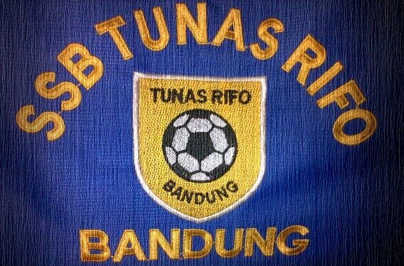 TunasRifo's profile picture. SEKOLAH SEPAK BOLA TUNAS RIFO FC                  CP : 08156067543- 08161407684. Lapangan Kavaleri Kota Bandung