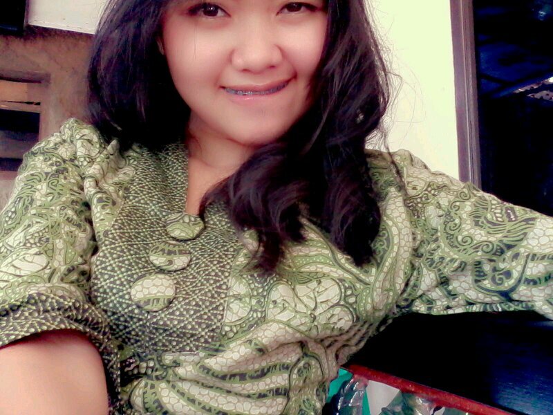 RiriNuryana's profile picture. Path : Riri Nury