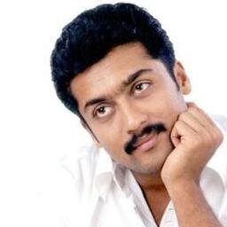 குளிர்ச்சியான தருணங்களையும் நெகிழ்ச்சியான வருடல்களையும்  இரசிக்கும் இரசிகன் இவன்....