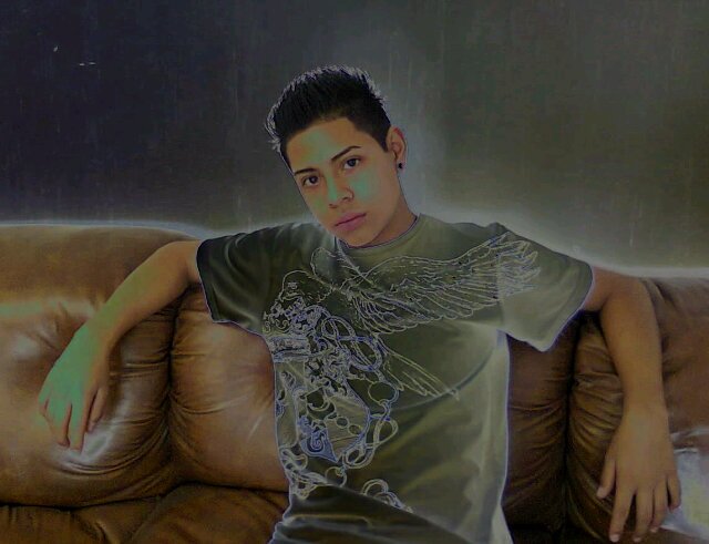 Pin: 22EEB51B (A̶̲̥̅̊ƪε̲̣Ҳ)